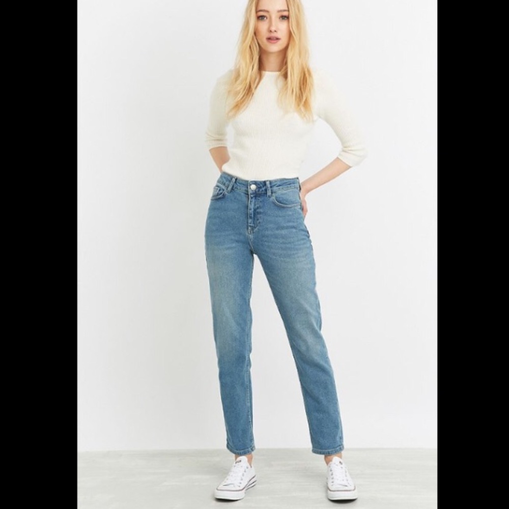 Urban Outfitters High Rise Girlfriend Jeans!